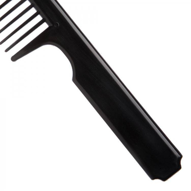 Hair comb with handle