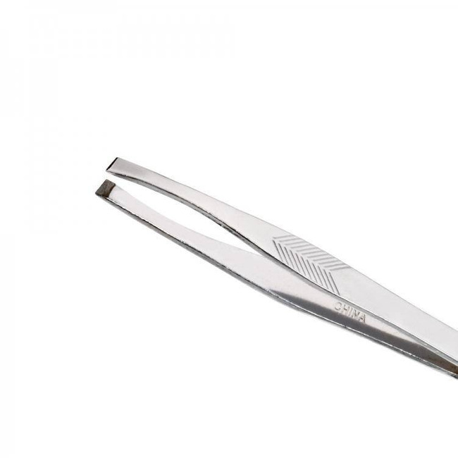 Angled Eyebrow Tweezers