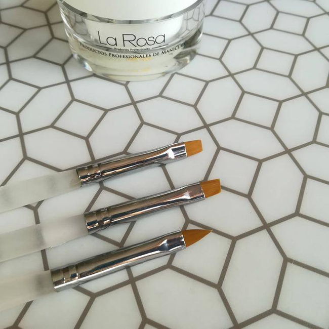 Pointed PRO Nylon Gel Brush